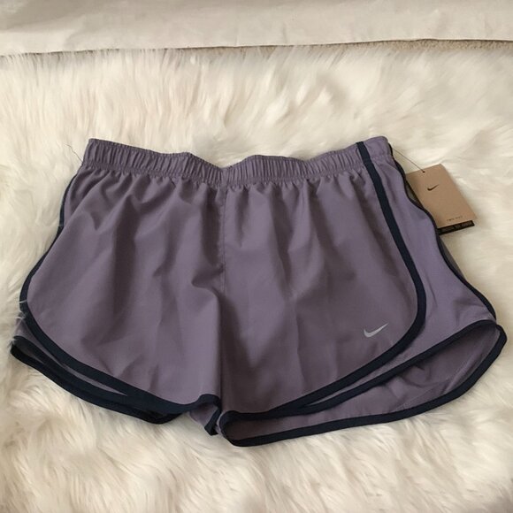 NIKE Women's Tempo Fashion Running Shorts Set of 2 Sz LARGE - Picture 3 of 10